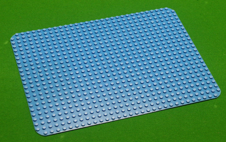 blue_lego_baseboard_004.jpg